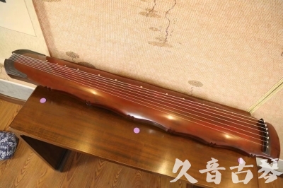 景德镇市●久音古琴  ●典藏系列20230522  [红洒金竹节]